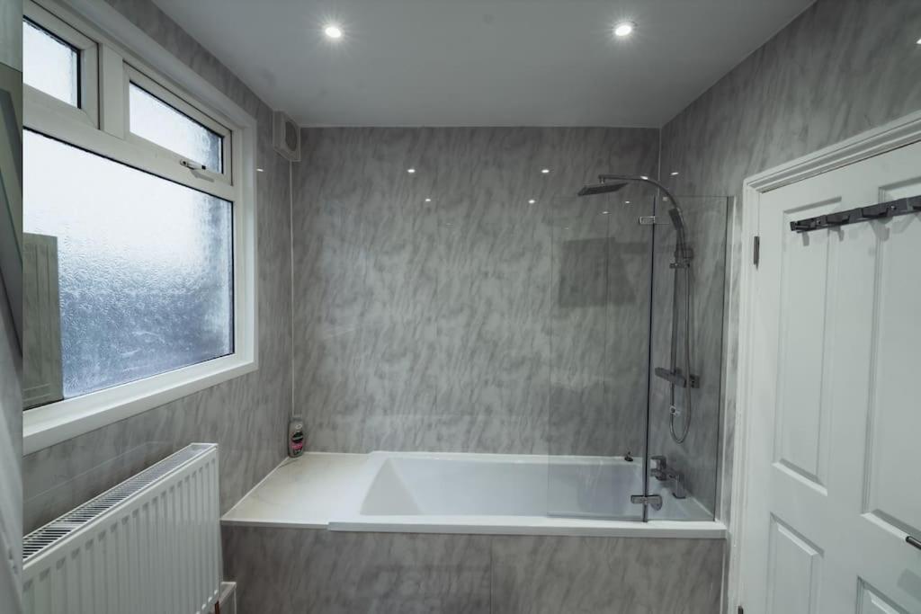 1 Bed - Wifi - Pet Friendly - Harrow Exterior foto